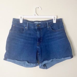 Levi's - Dark Wash Mid-Length Denim Shorts (Size 32)